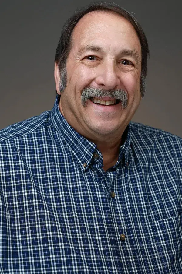 Dr. Elliot Weinstein